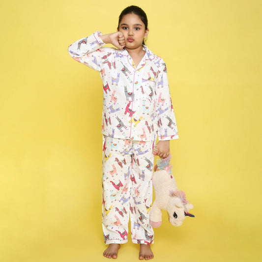 Unisex Lamas Print Nightsuit