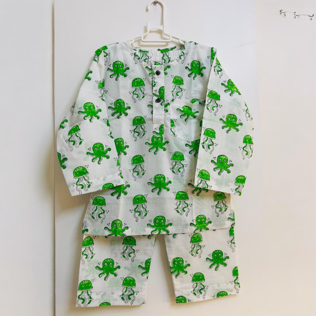 Green Octopus Printed Mul Nightsuit