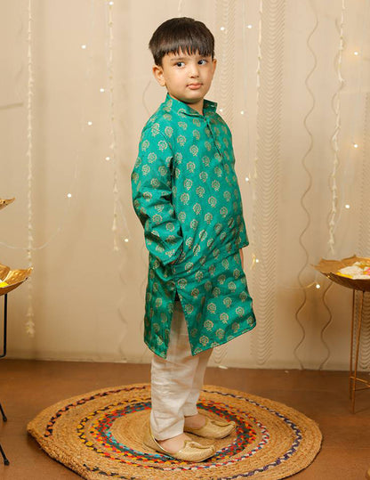 Green and Off White Block Printed Kurta Pyjama Set
