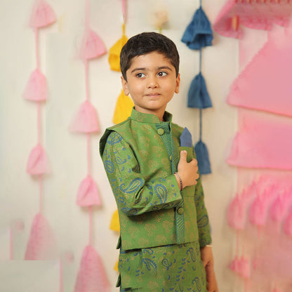 Green Block Printed Kurta Set with Jacket