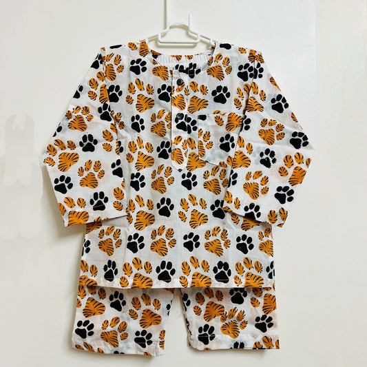 Paws Printed Mul Nightsuit