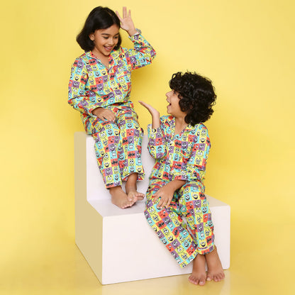 Unisex Premium Cotton Kids' Notched Collar Night Suit In Smart Funny Faces Print- Multi